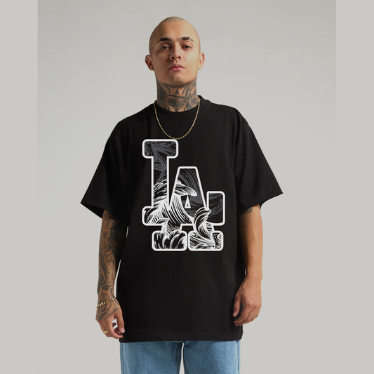 Wavy "LA"