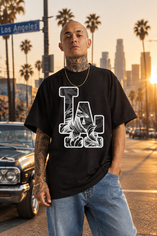 Wavy "LA"